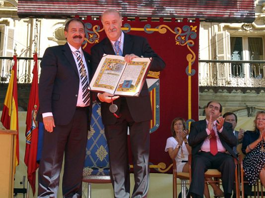  - Del Bosque, hijo predilecto