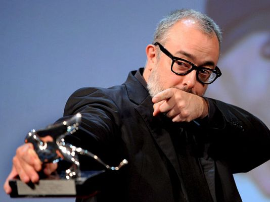  - Á. de la Iglesia arrasa en Venecia