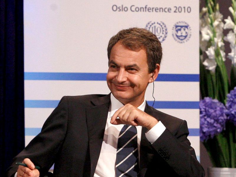 Zapatero aboga por no reducir el gasto social, sino aumentar su calidad | Ver