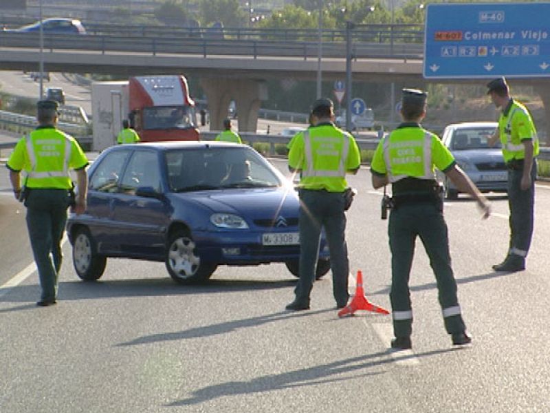 Nueva campaña de tráfico para controlar el uso del cinturón | Ver