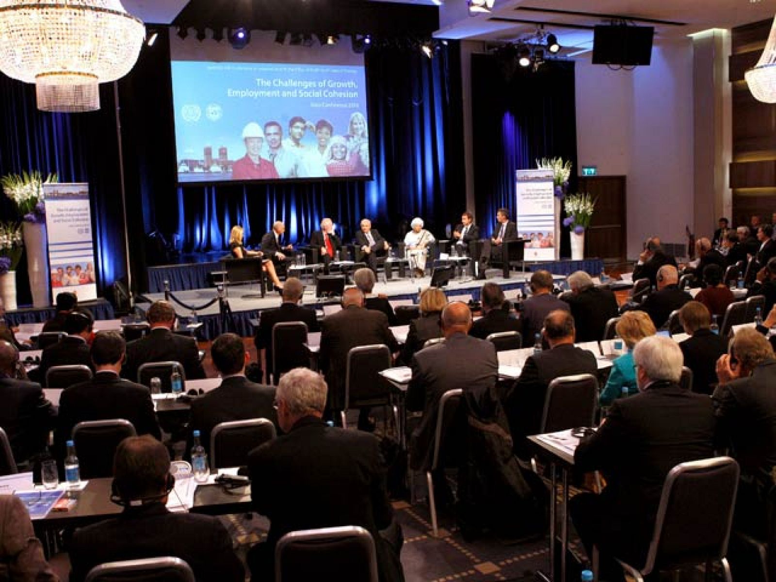 El director del FMI asegura que "una recuperación sin empleo no es recuperación"