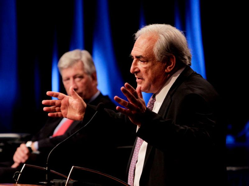 Telediario 2 en cuatro minutos - 13/09/10 | Ver