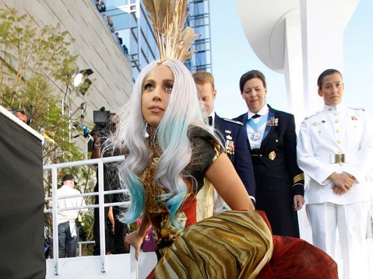 D Corazón - Lady Gaga en la gala de los MTV