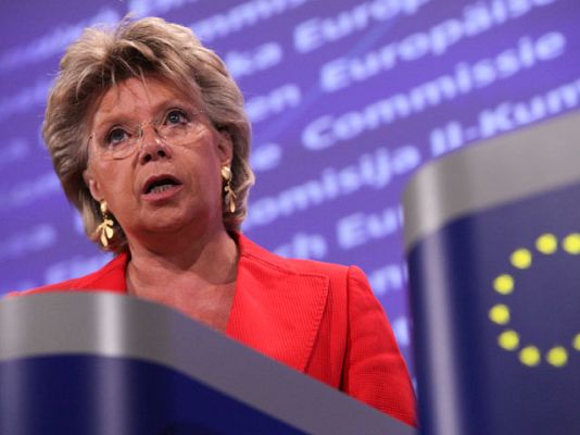  - La UE podría expedientar a Francia