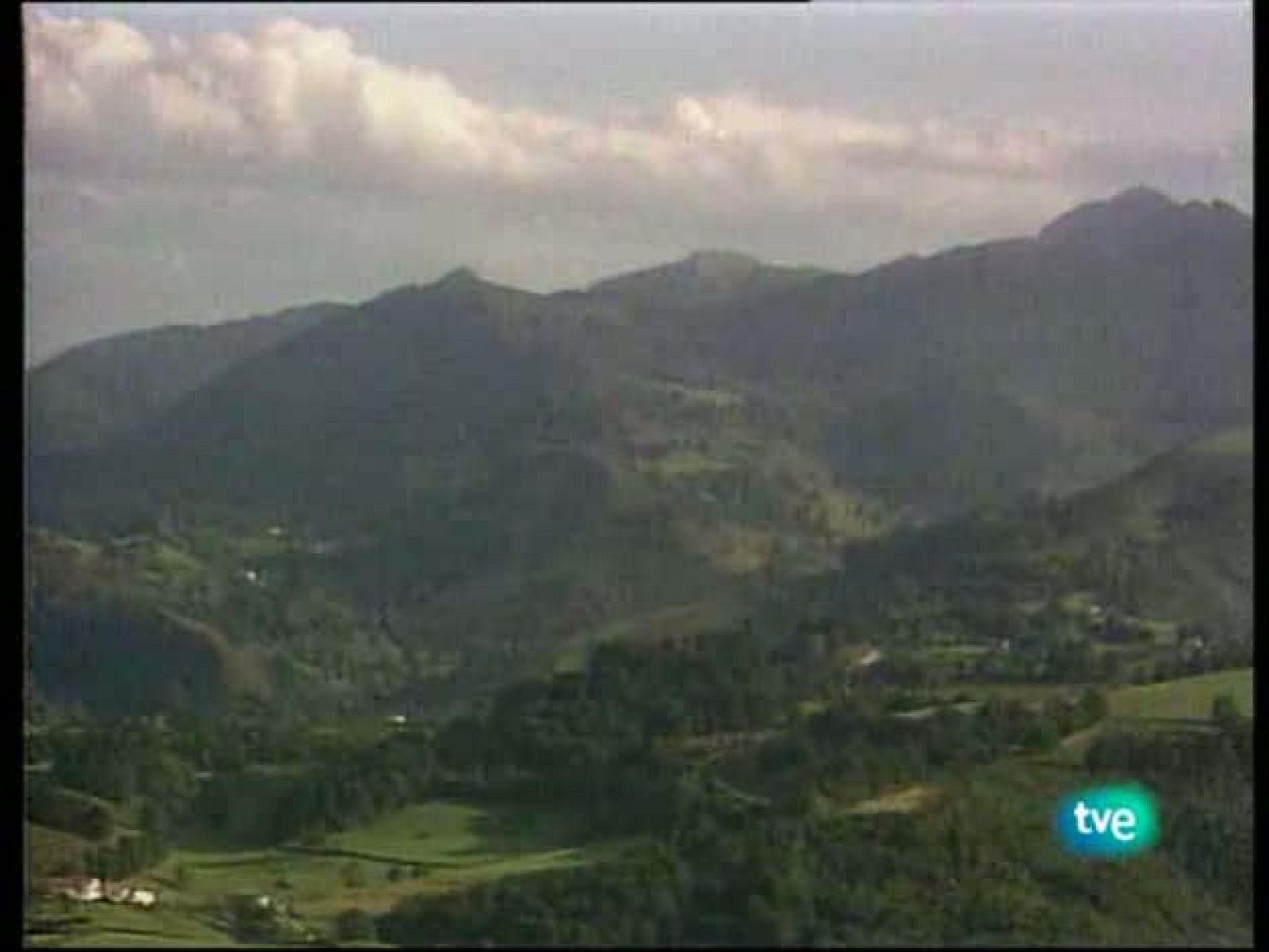 Navarra al natural - La ruta de los hórreos - Navarra al natural | Ver