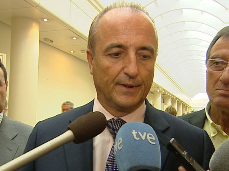 Miguel Sebastián declara que algunas empresas de la minería del carbón no cumplen lo pactado | Ver