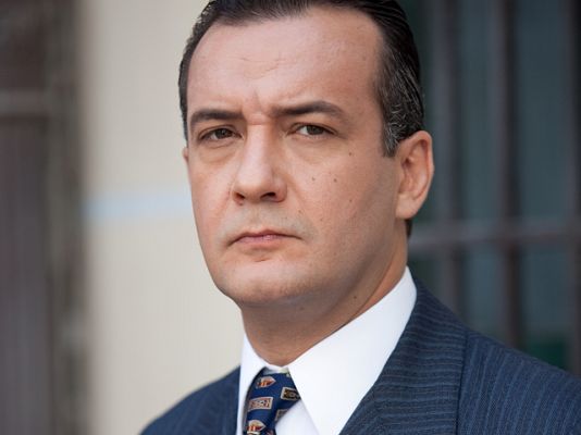 Amar en tiempos revueltos - José Luis García Pérez es Andrés