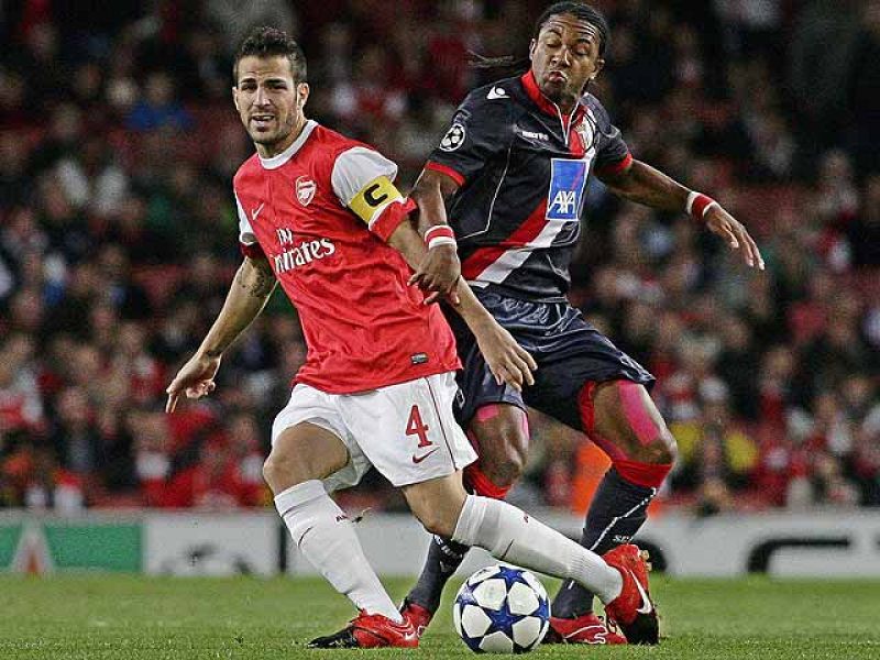 Goleada del Arsenal con dos de Cesc - Champions League | Ver
