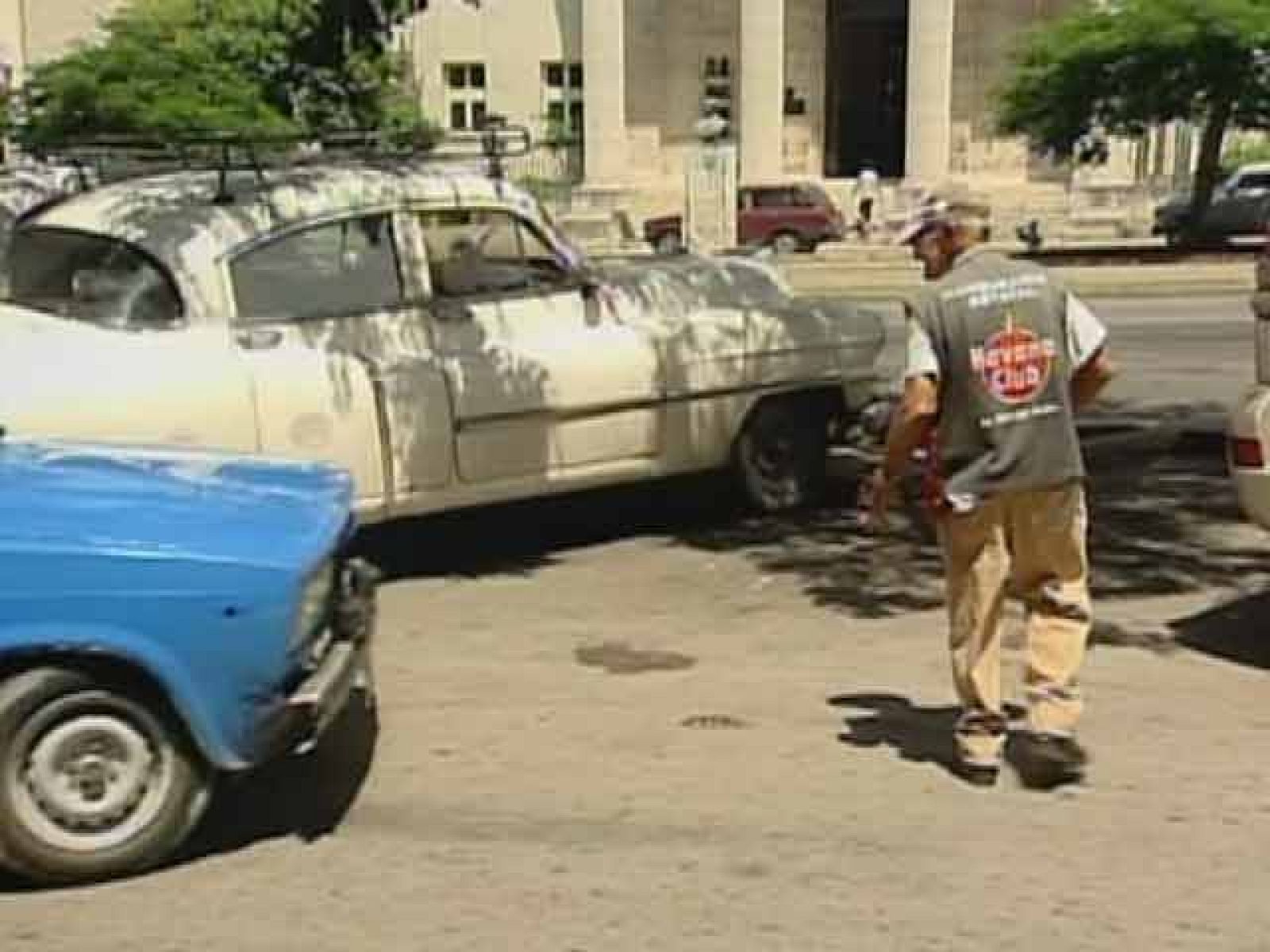 Cuba se prepara para cambiar su módelo económico | Ver