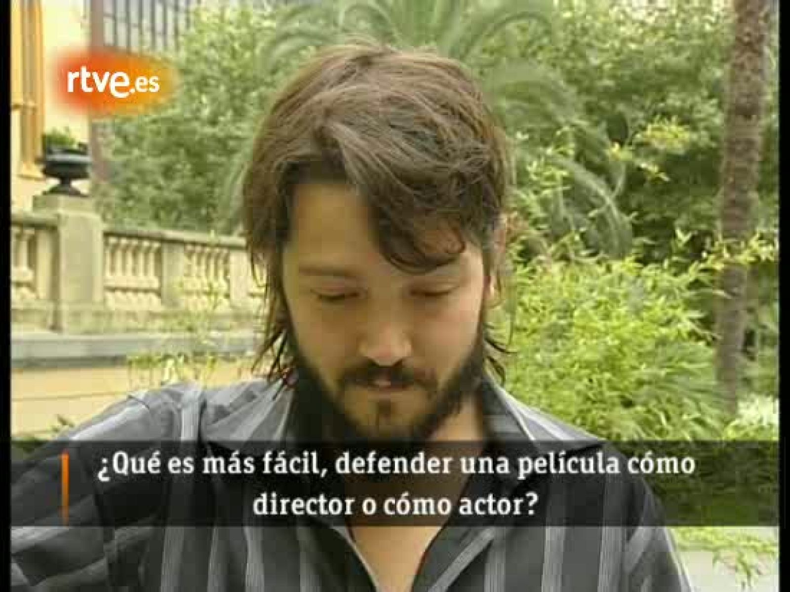 Diego Luna: "El cine es de los directores, los actores somos vehículo" | Ver