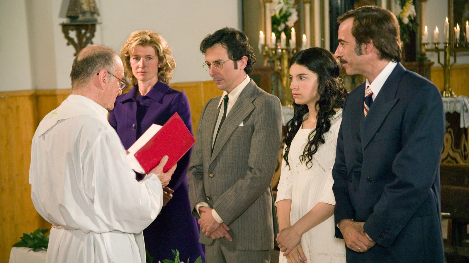 Cuéntame cómo pasó - T7 - Episodio 3: Paz y croquetas - Ver ahora