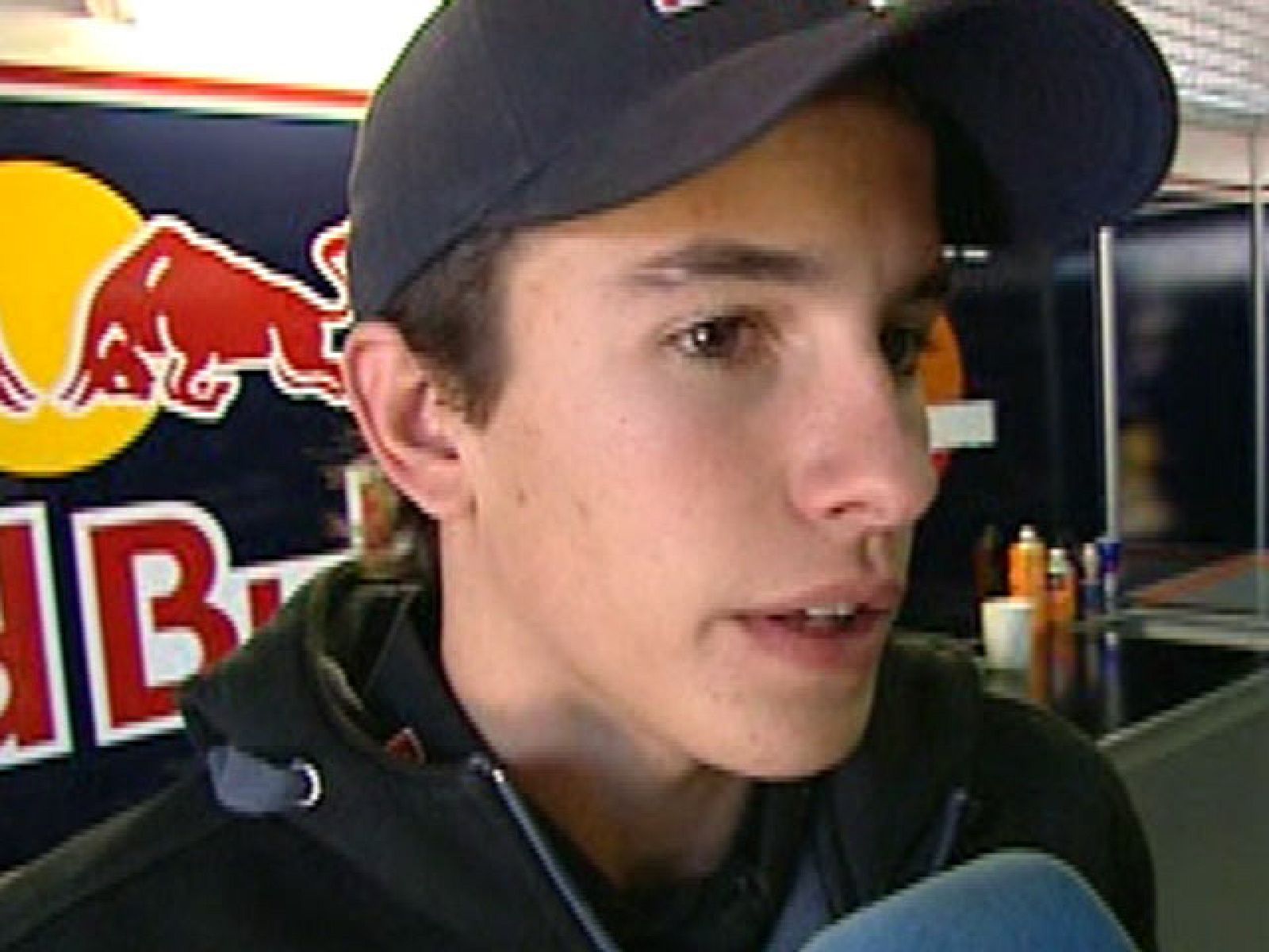 Márquez se lamenta de que Randy Krummebacher le haya derribado en la carrera del GP de Aragón.