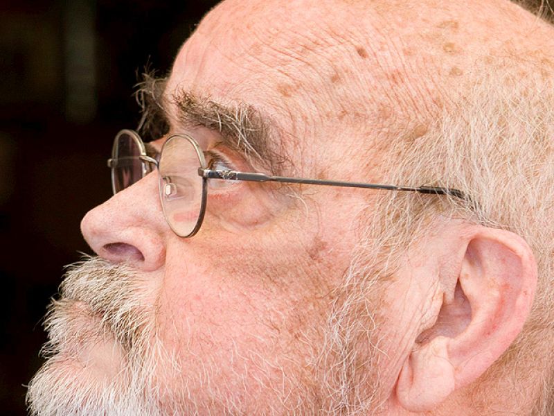 José Antonio Labordeta ha muerto en Zaragoza a los 75 años tras una larga enfermedad.