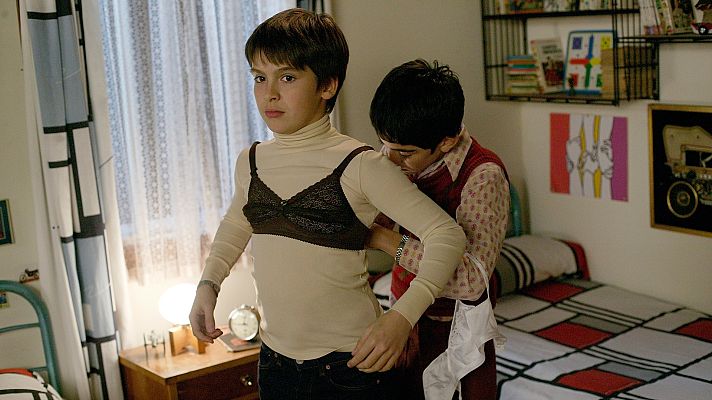 Cuéntame cómo pasó - El arte de desabrochar los sujetadores