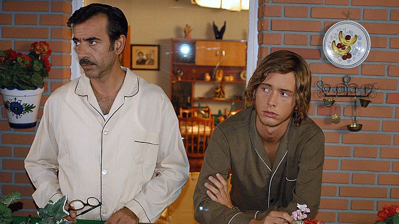 Cuntame cmo pas - T2 - Episodio 2: De aqu a la maternidad - Ver ahora