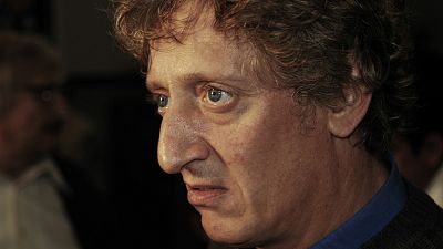 Con la frente marchita