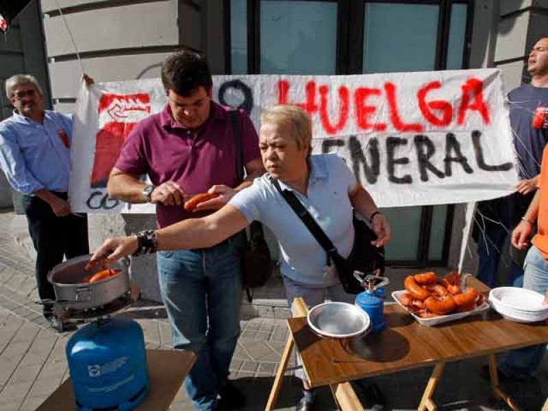 Telediario 1 en cuatro minutos - 22/09/10 | Ver