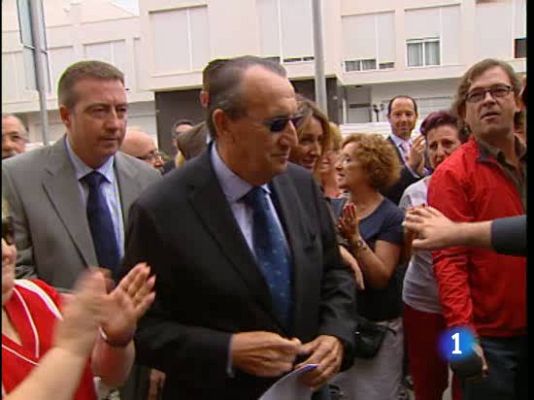  - Fabra no dimite porque es inocente