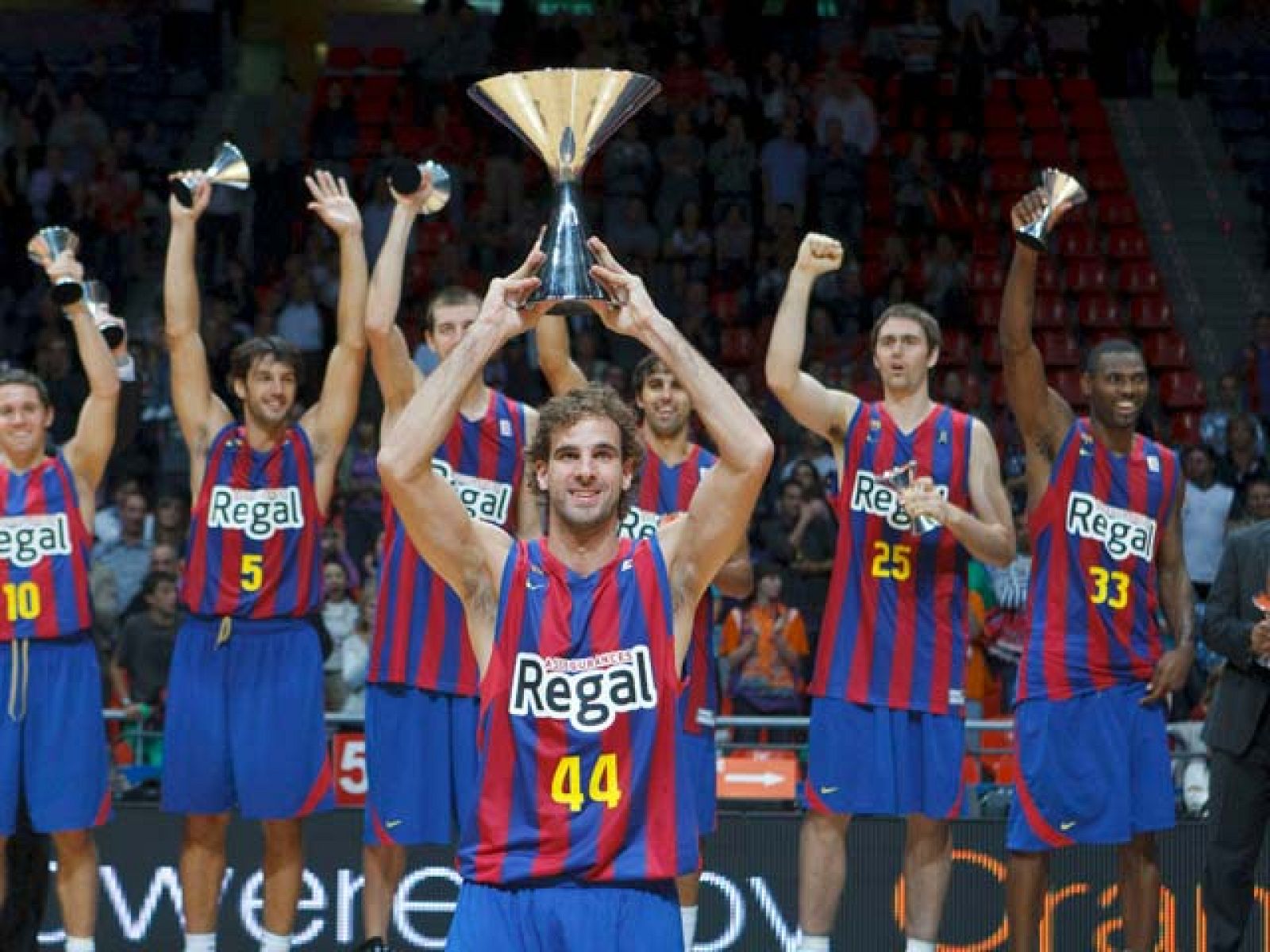 Así celebró el Barça su tercera Supercopa - Baloncesto en RTVE | Ver