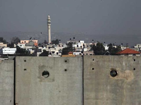 Telediario 1 - Telediario en 4' - 26/09/10