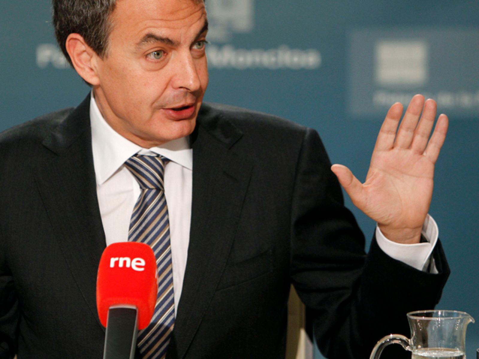 Zapatero: La reforma laboral se va a mantener, es "imprescindible" | Ver