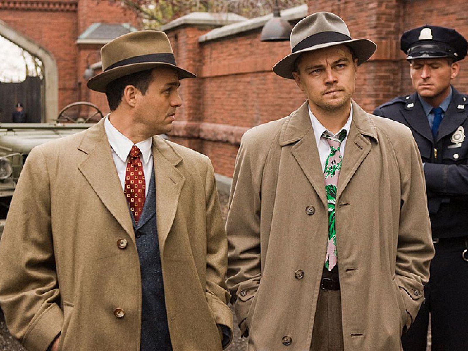 Días de cine - DVD: 'Shutter island', 'Ciudad de vida y muerte', 'Juan Nadie' | Ver