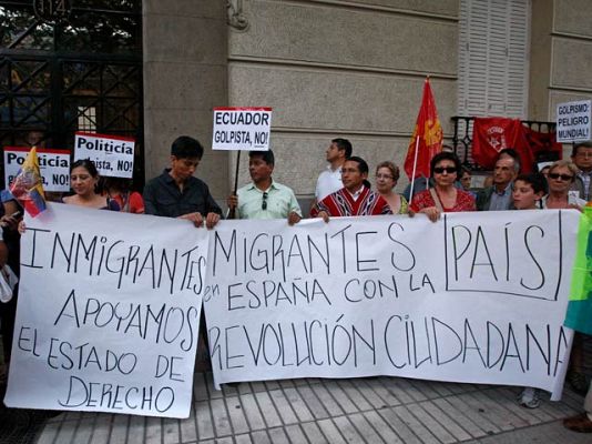 Telediario 1 - Telediario en 4' - 01/10/10