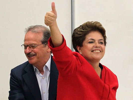 Telediario 1 - Telediario en 4' - 03/10/10