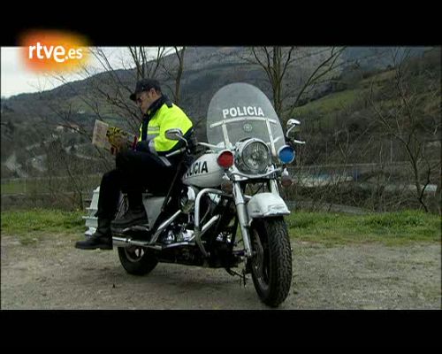 Ciudad K - Capítulo 3: Policía