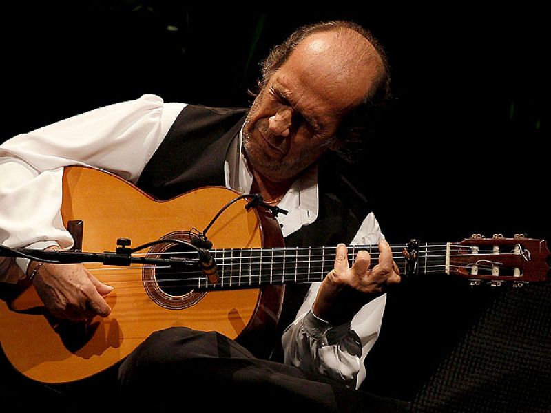 Telediario matinal en cuatro minutos - 05/10/10 | Ver