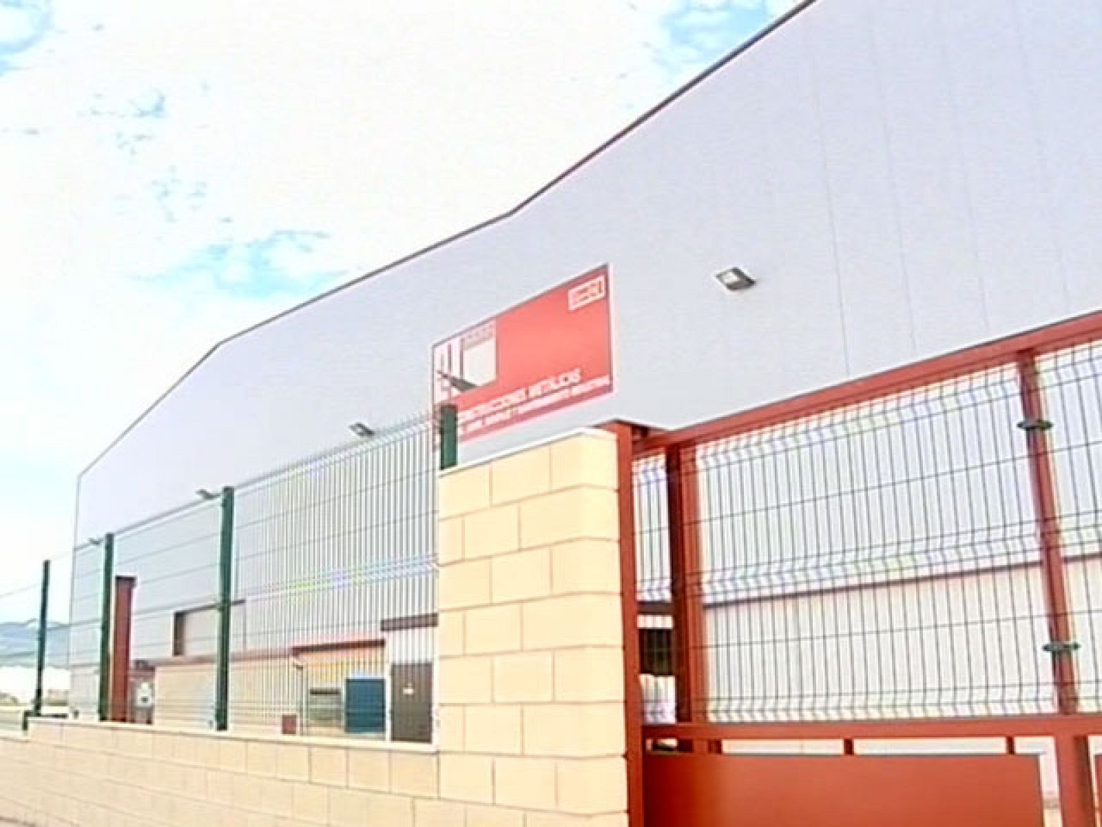 Una metalúrgica vasca despide a 45 de sus 47 trabajadores por problemas de liquidez | Ver