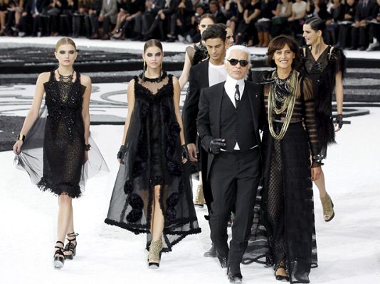 Telediario 1 - Desfile memorable de Karl Lagerfeld