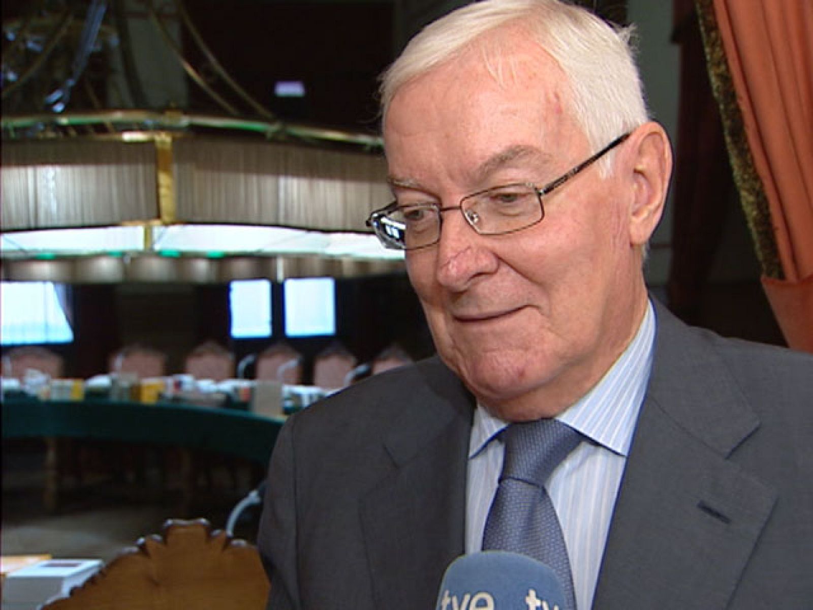 Felicitaciones a Vargas Llosa