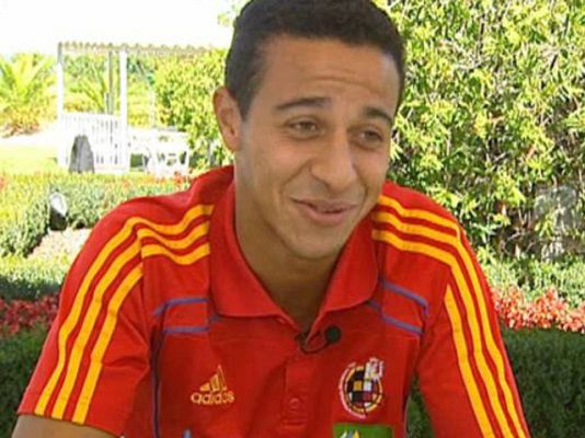 Telediario 1 - Thiago elige a la Roja