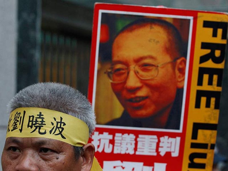 China llama a consultas al embajador noruego en respuesta al Nobel a Liu Xiaobo