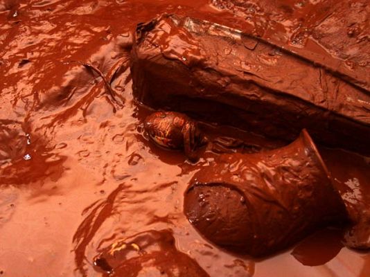  - Se trabaja para evitar otro vertido