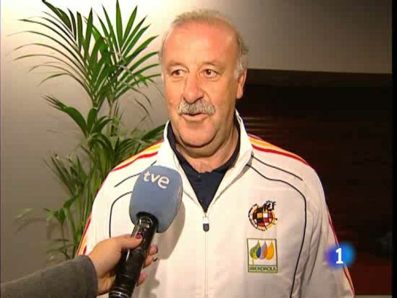 El seleccionador nacional, Vicente Del Bosque, y el jugador Sergio Busquets están convencidos de que la selección sub-21 superará a Croacia y se clasificará para el Europeo.