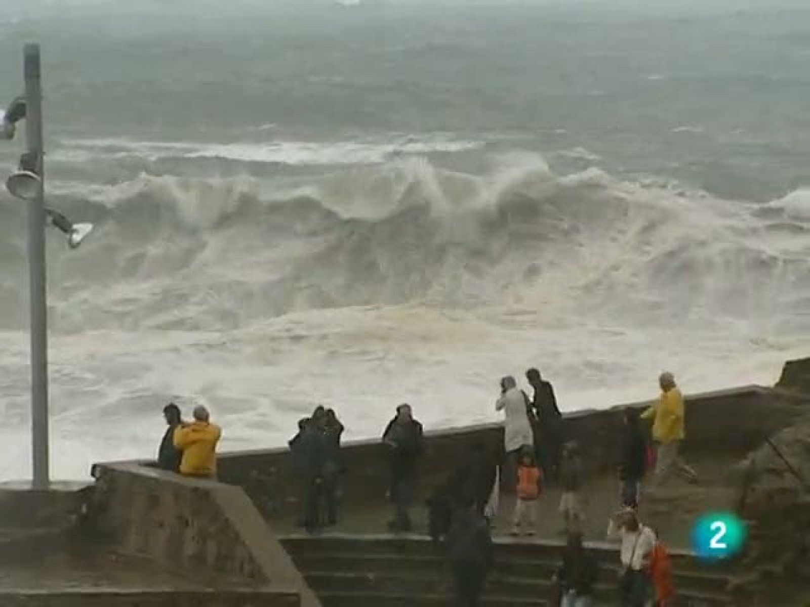 L'informatiu vespre (11-10-2010)