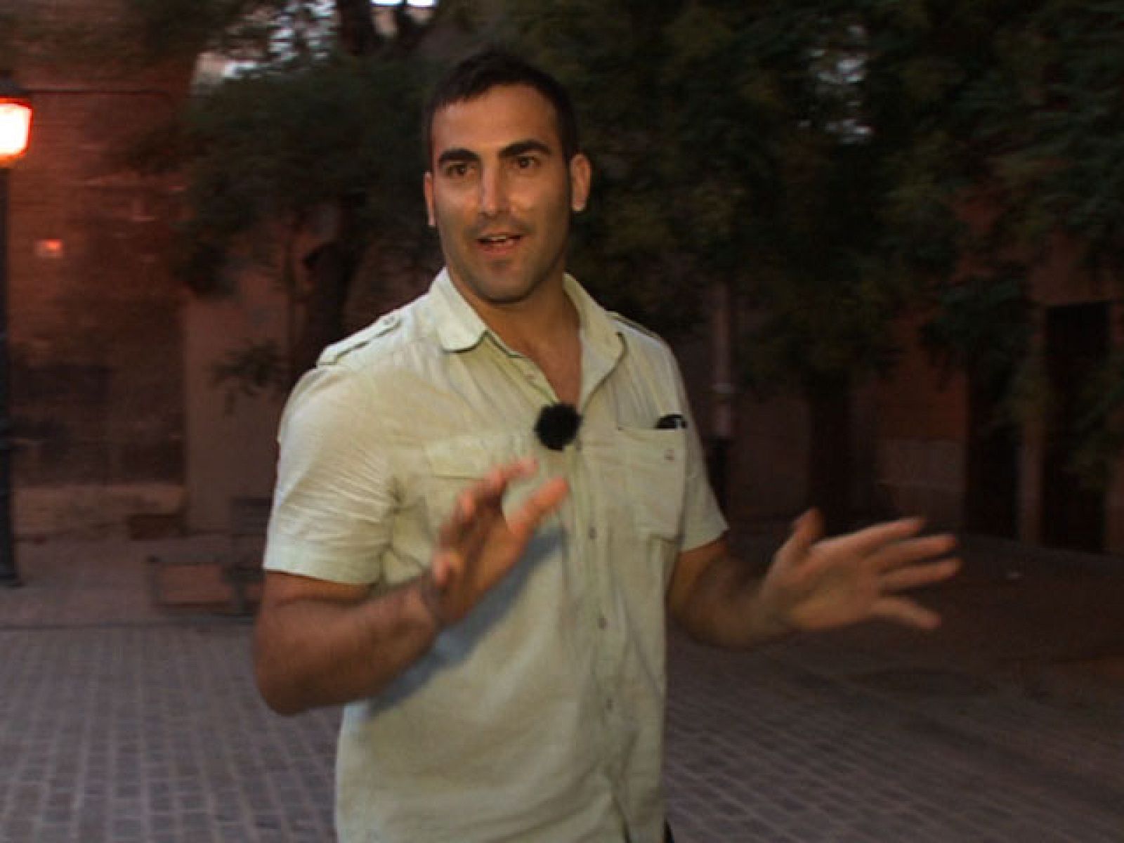 Destino: Valencia III, Rodrigo, mexicano