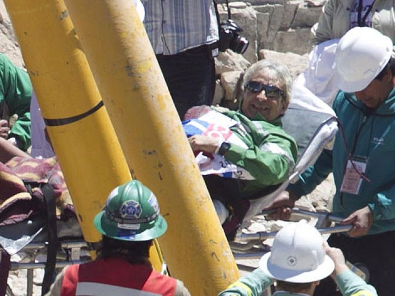 Omar Reygadas, de 56 años, sobrevive a su tercer accidente minero