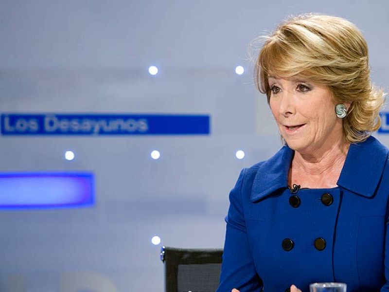 Desayunos - Aguirre habla sobre los abucheos a Zapatero - Los desayunos | Ver