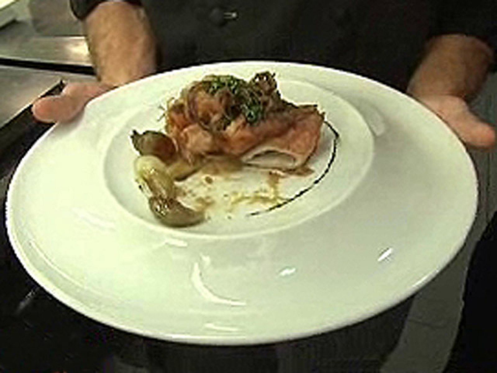 Chipirones encebollados