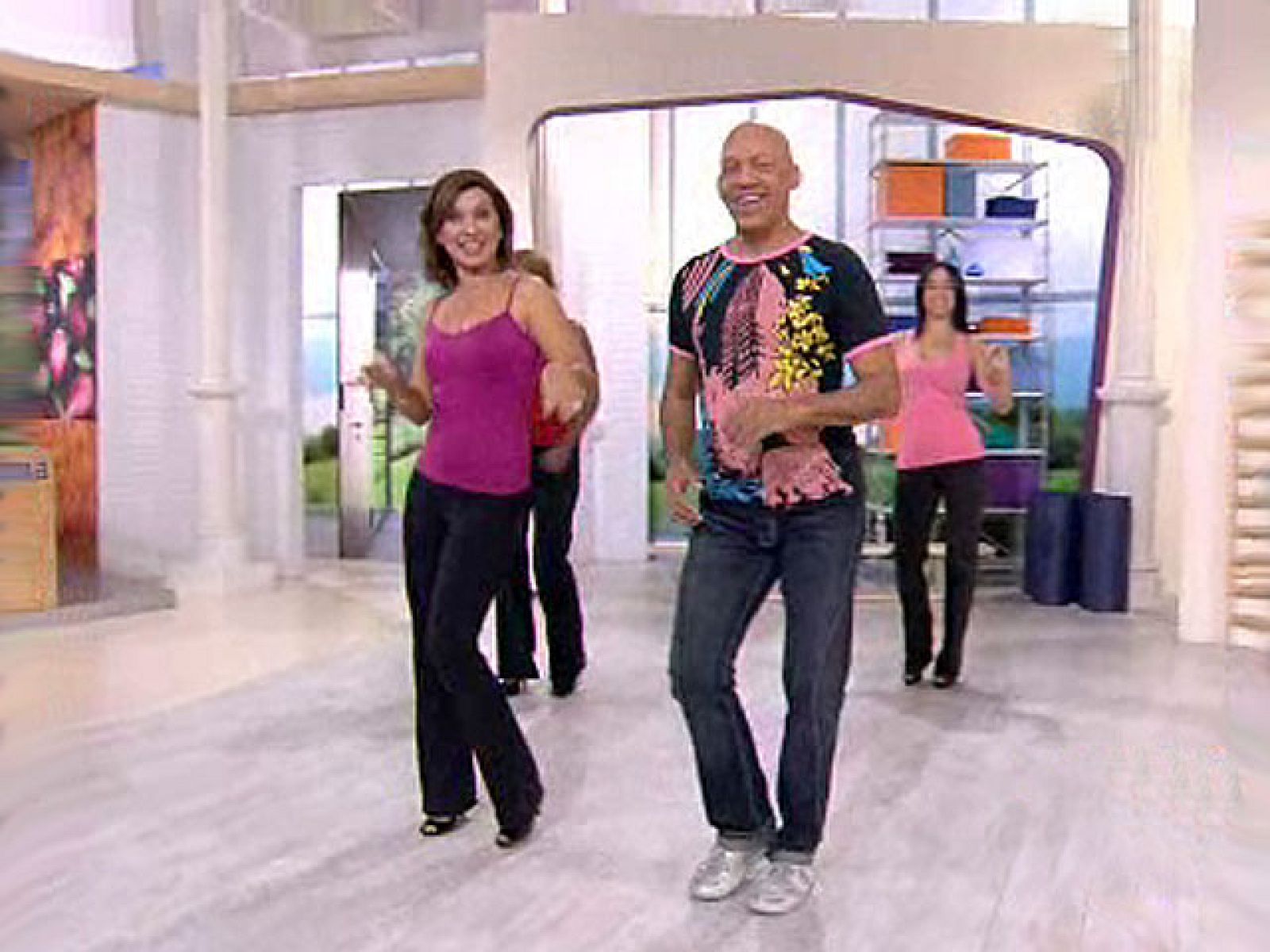 La mañana de La 1 - Saber bailar : Bachata - La mañana | Ver