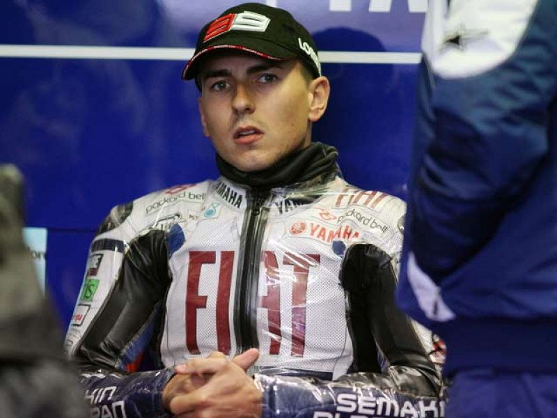 Lorenzo arriesgó y fue el más rápido