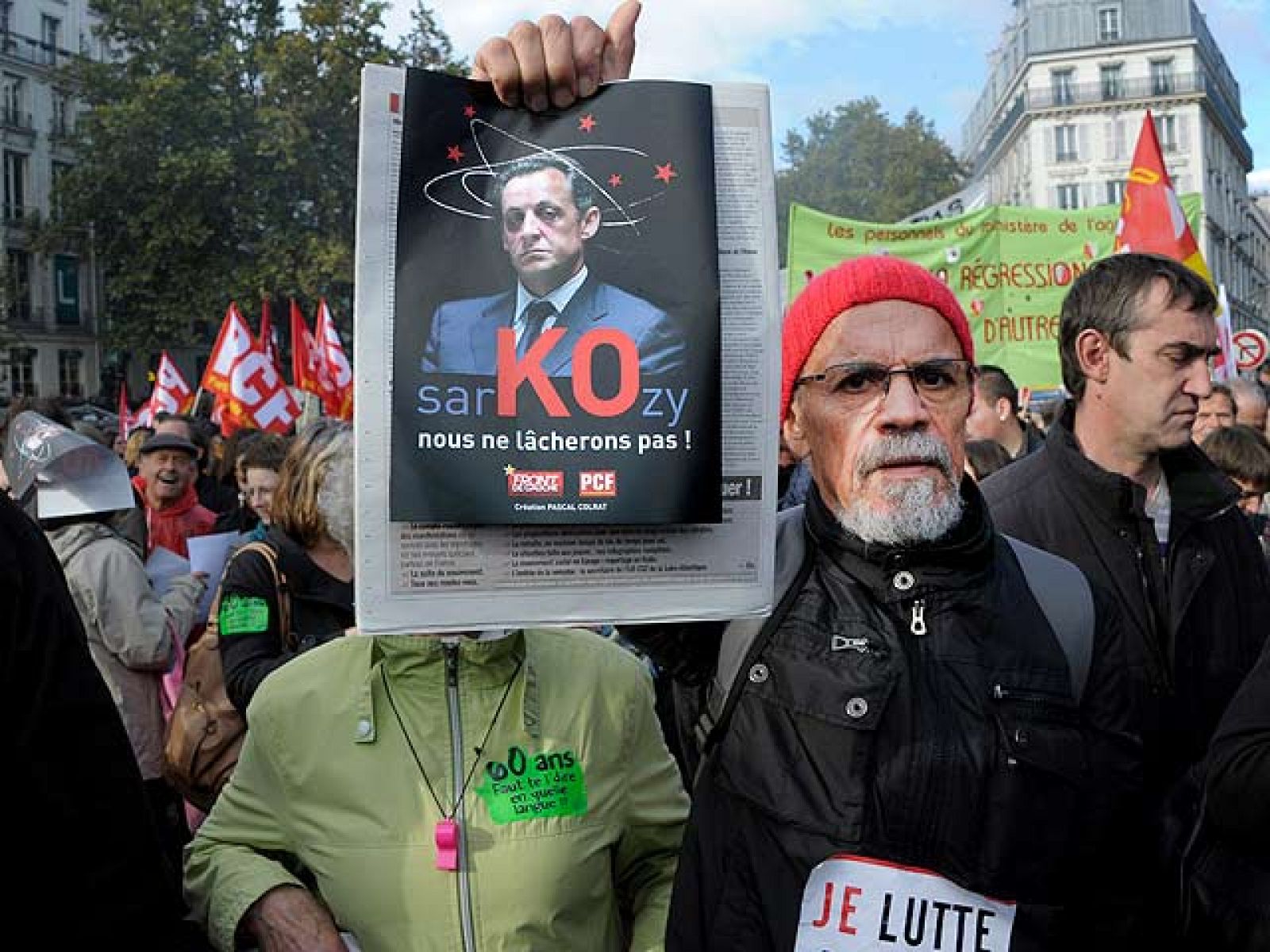 Toda la información del Telediario de Fin de Semana, en cuatro minutos.