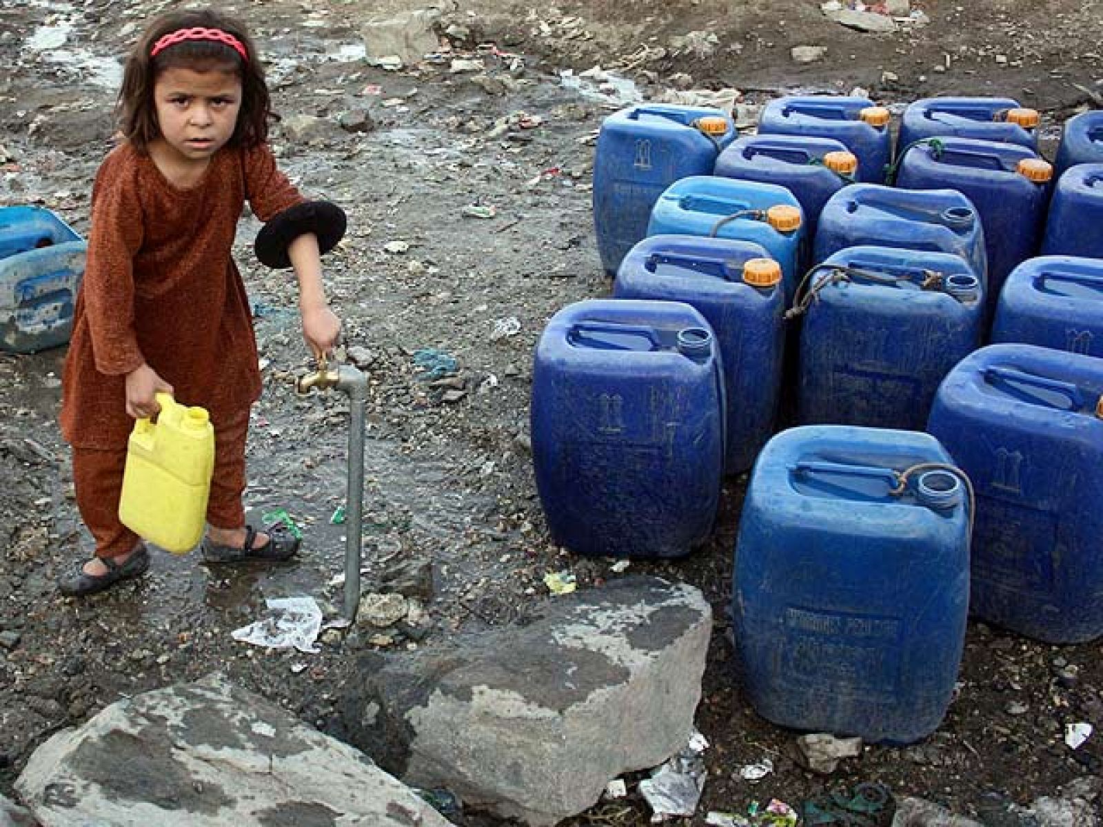 Toda la información del Telediario de Fin de Semana, en cuatro minutos.