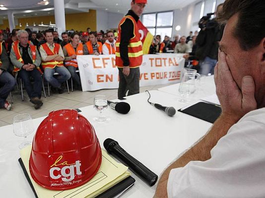 Telediario 1 - Telediario en 4' - 19/10/10