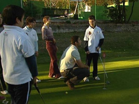  - Educación especial  gracias al golf