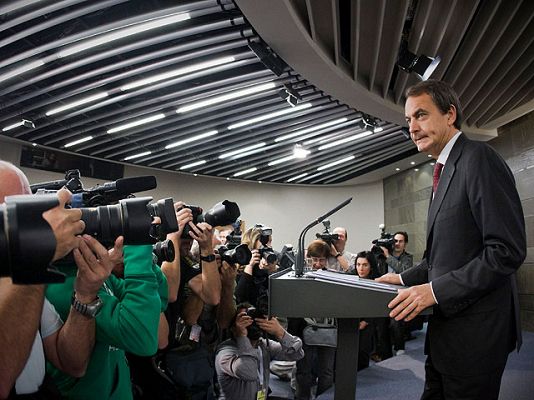 Telediario 1 - Telediario en 4' - 21/10/10