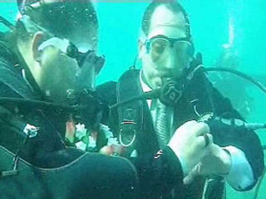 España Directo - Una boda submarina